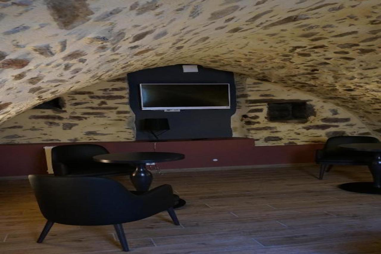The Originals Relais Hotel Saint-Roch Salzuit Exteriör bild